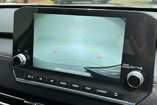 2024 Mitsubishi Outlander LS ZM