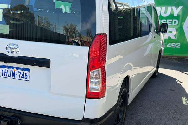 2020 Toyota Hiace Commuter GDH322R ELWB High Roof