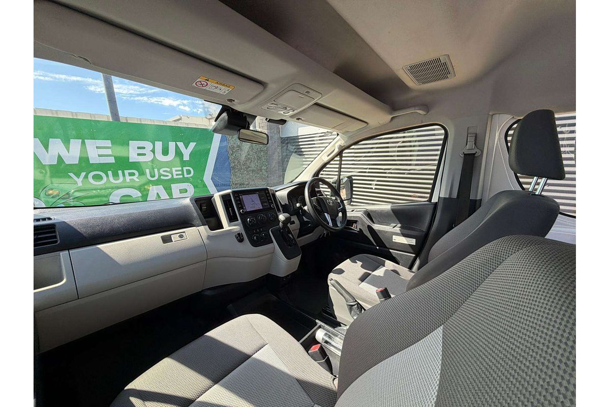 2020 Toyota Hiace Commuter GDH322R ELWB High Roof