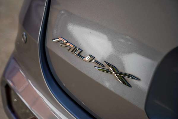 2023 Isuzu MU-X LS-U