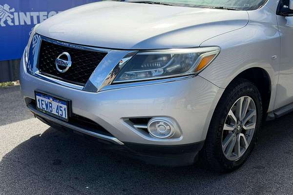 2013 Nissan Pathfinder ST R52