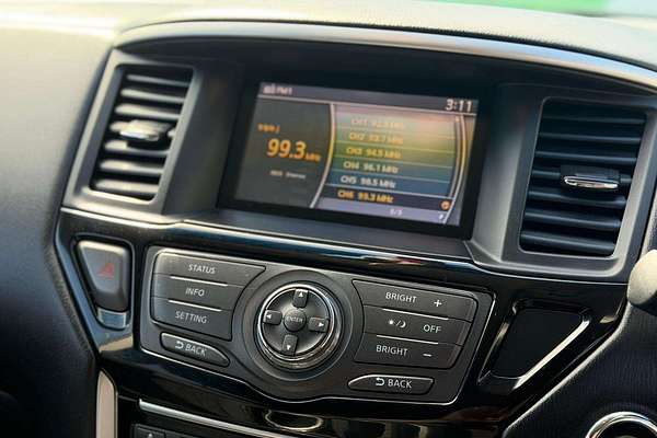 2013 Nissan Pathfinder ST R52