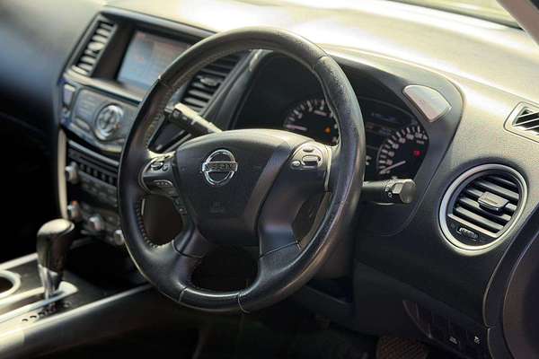 2013 Nissan Pathfinder ST R52