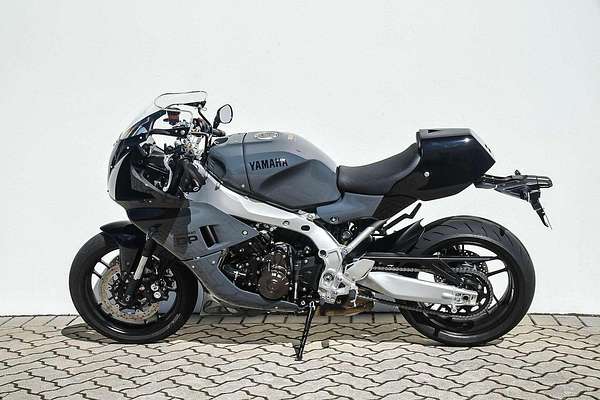 2024 Yamaha XSR 900 GP