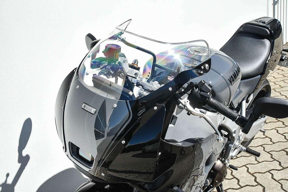 2024 Yamaha XSR 900 GP