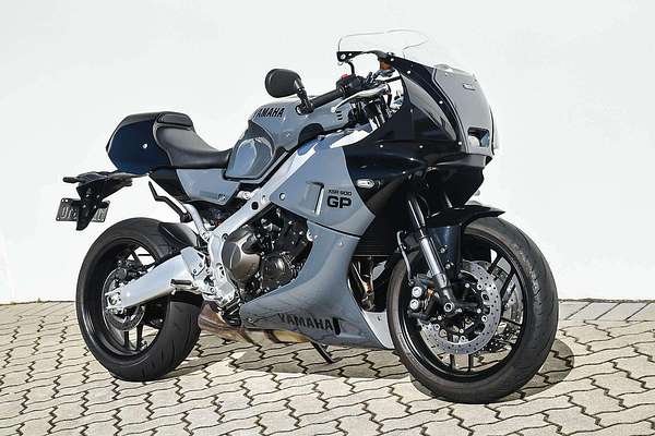 2024 Yamaha XSR 900 GP