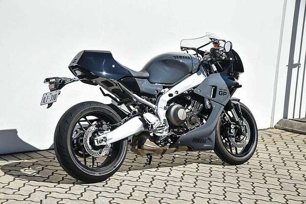 2024 Yamaha XSR 900 GP