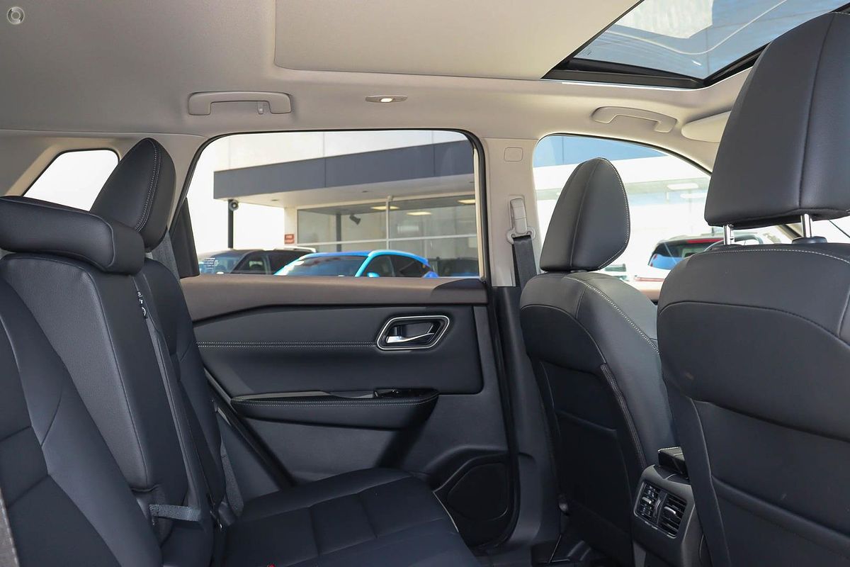 2025 Nissan X-TRAIL Ti T33