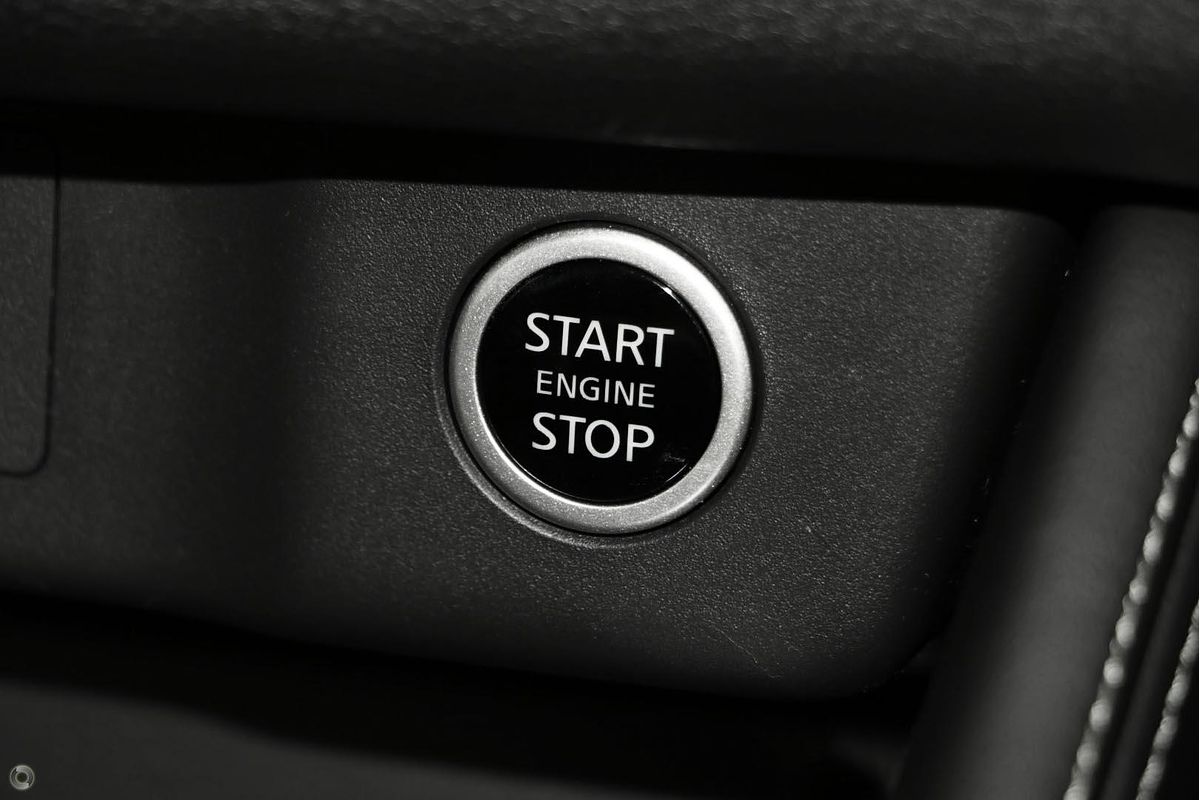 2025 Nissan X-TRAIL N-TREK T33