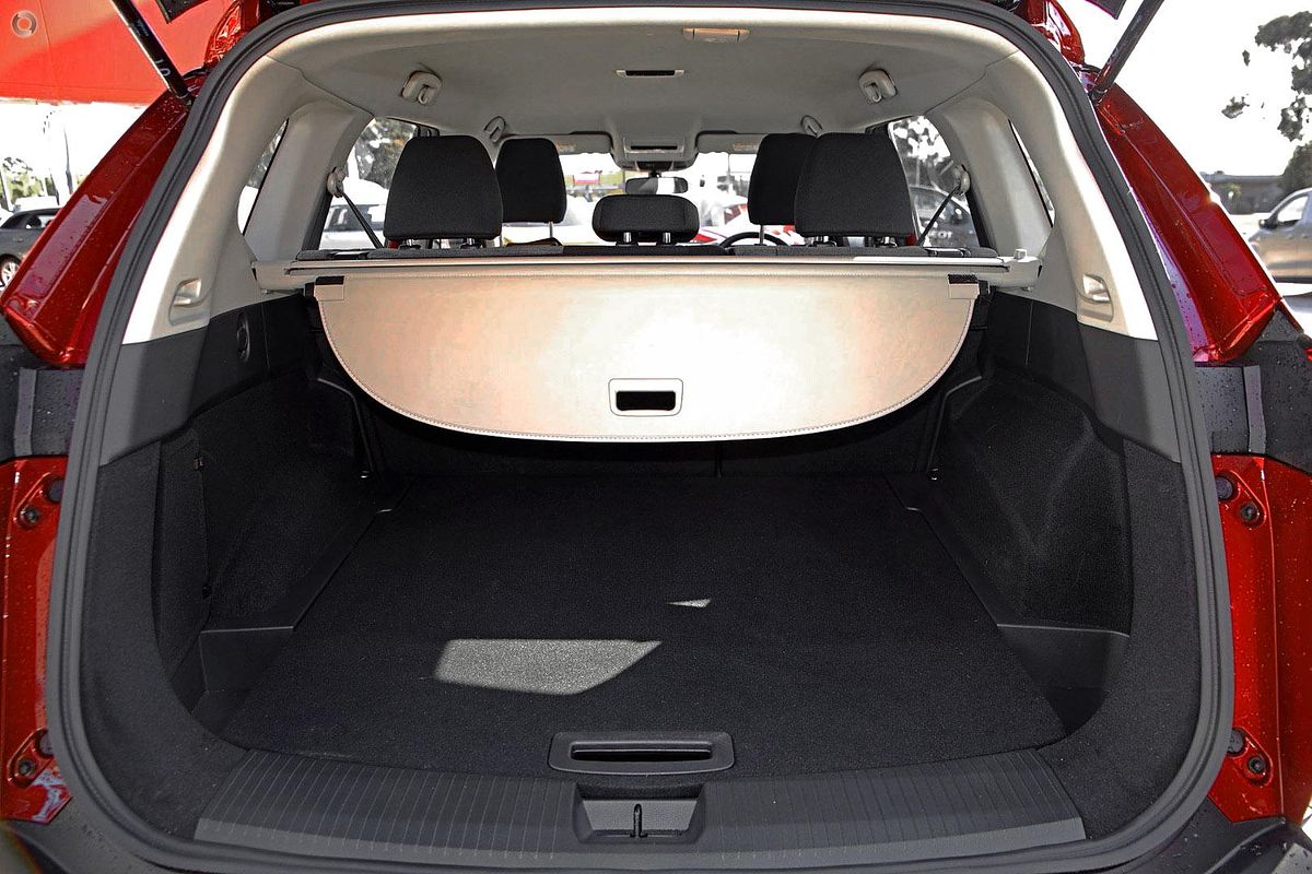 2025 Nissan X-TRAIL ST T33