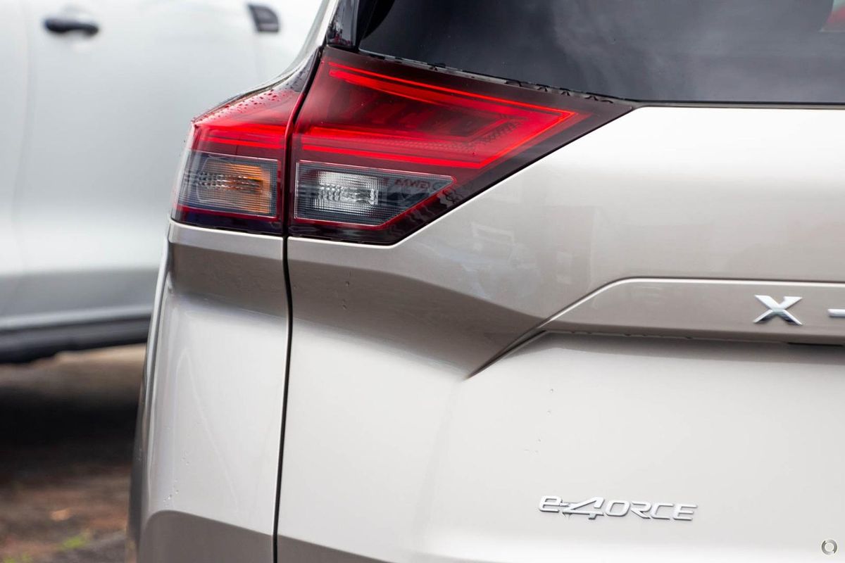 2025 Nissan X-TRAIL ST-L e-POWER T33