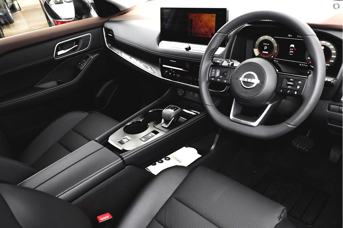 2025 Nissan X-TRAIL N-TREK T33