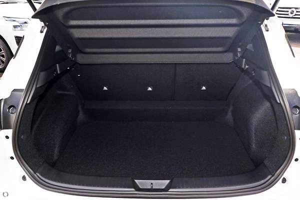 2025 Nissan QASHQAI ST-L J12