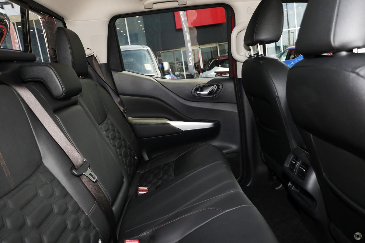 2025 Nissan Navara ST-X D23 4X4