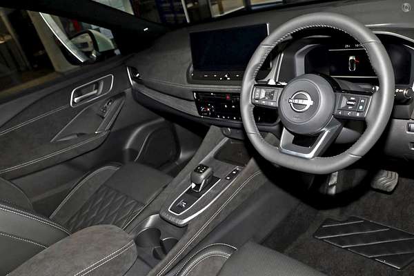 2025 Nissan QASHQAI Ti-L J12