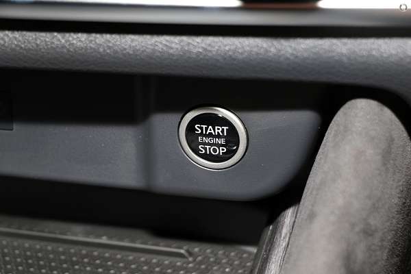 2025 Nissan QASHQAI Ti-L J12