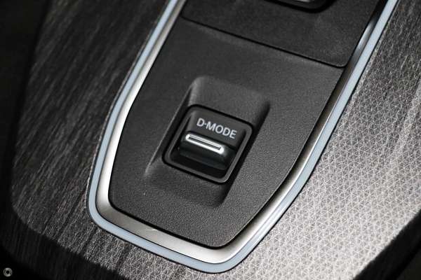 2025 Nissan QASHQAI Ti-L J12