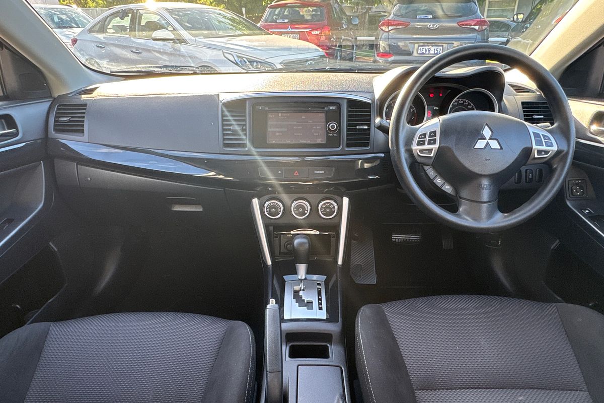 2016 Mitsubishi Lancer ES Sport CF