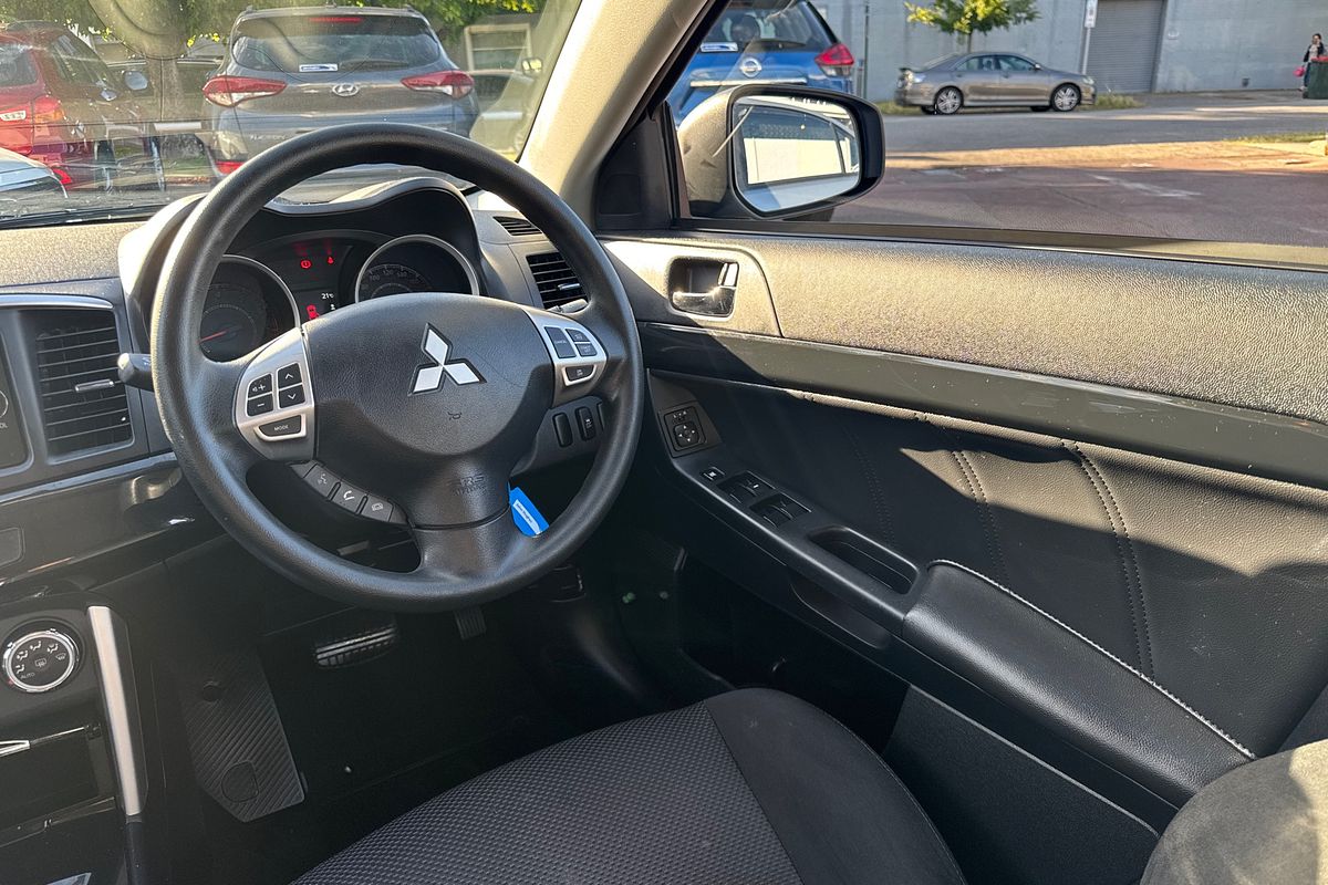 2016 Mitsubishi Lancer ES Sport CF