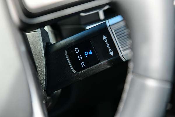 2024 Hyundai Santa Fe MX5.V1