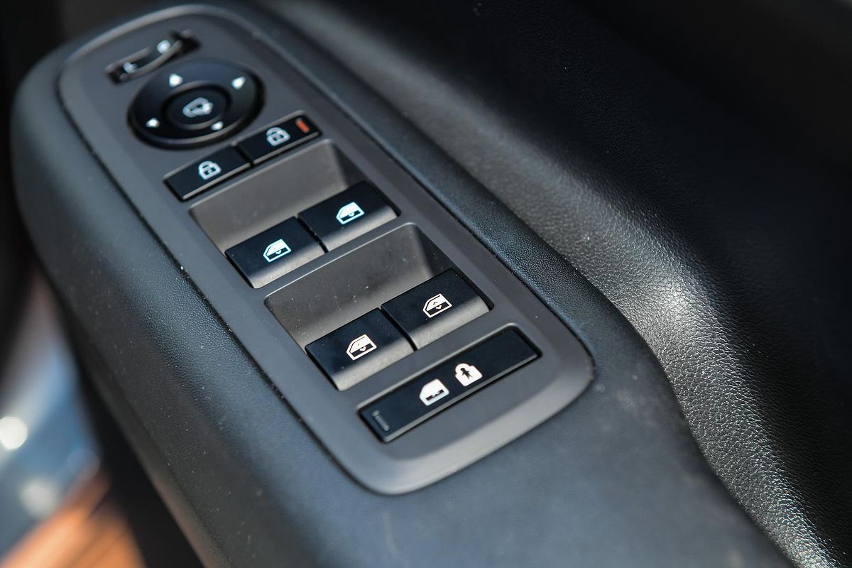 2024 Hyundai Santa Fe MX5.V1