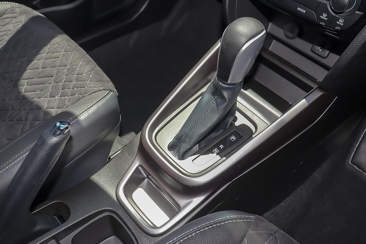 2024 Suzuki Vitara Turbo Shadow LY Series II