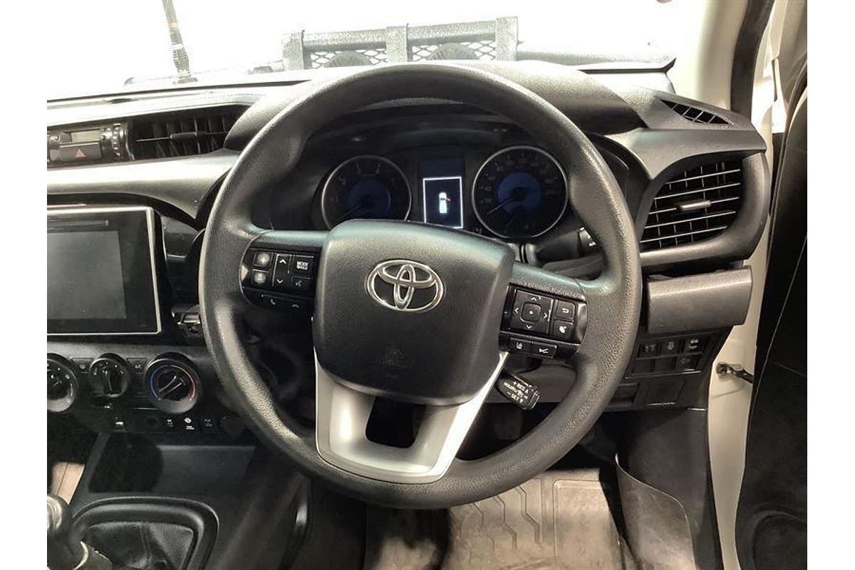 2020 Toyota Hilux SR GUN126R 4X4