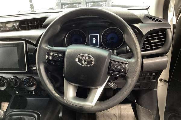 2020 Toyota Hilux SR GUN126R 4X4