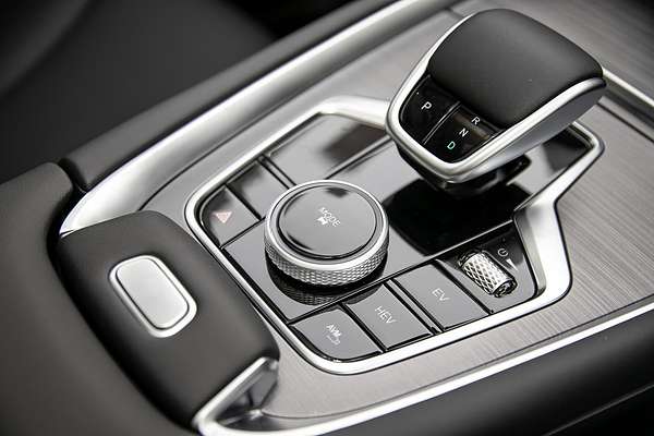 2025 Chery Tiggo 7 Super Hybrid Ultimate T32