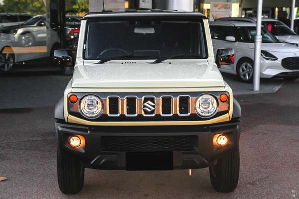 2025 Suzuki Jimny