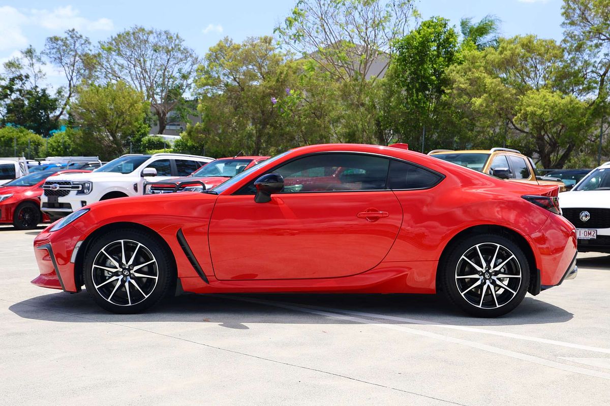 2023 Toyota GR86 GT ZN8