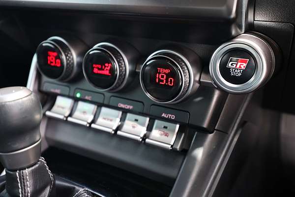 2023 Toyota GR86 GT ZN8