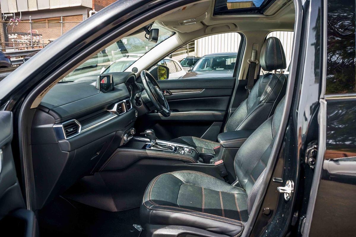 2017 Mazda CX-5 GT KF Series