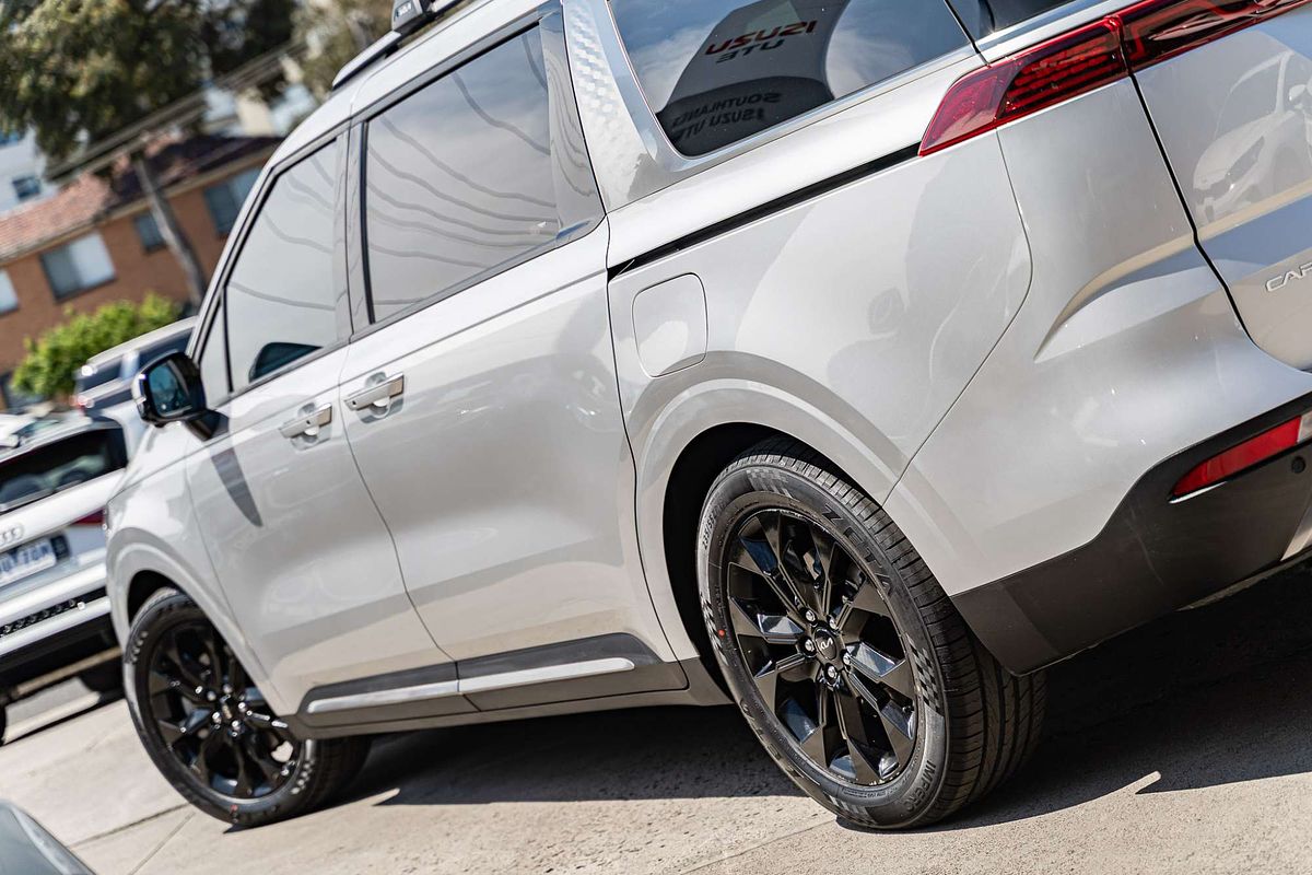 2022 Kia Carnival Platinum KA4