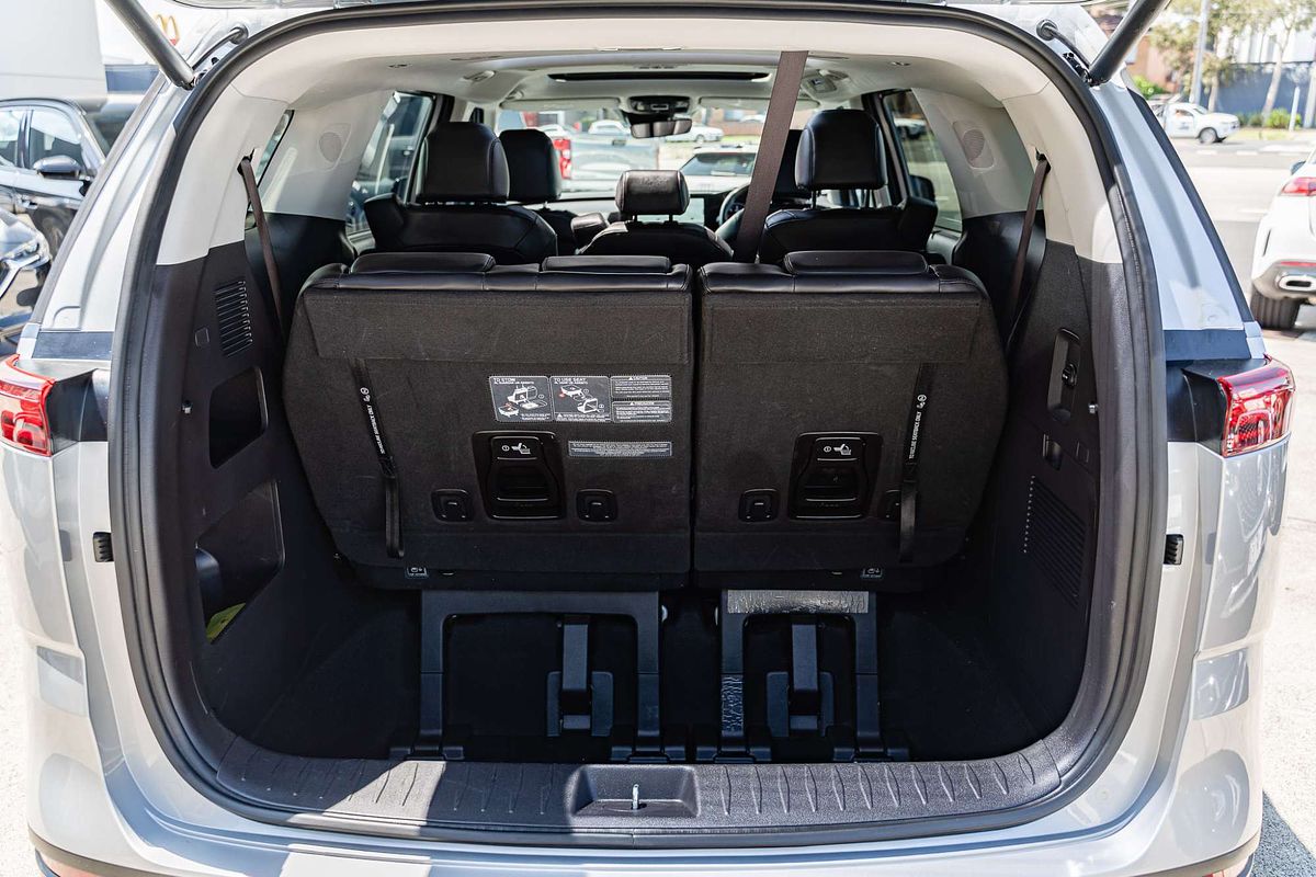 2022 Kia Carnival Platinum KA4