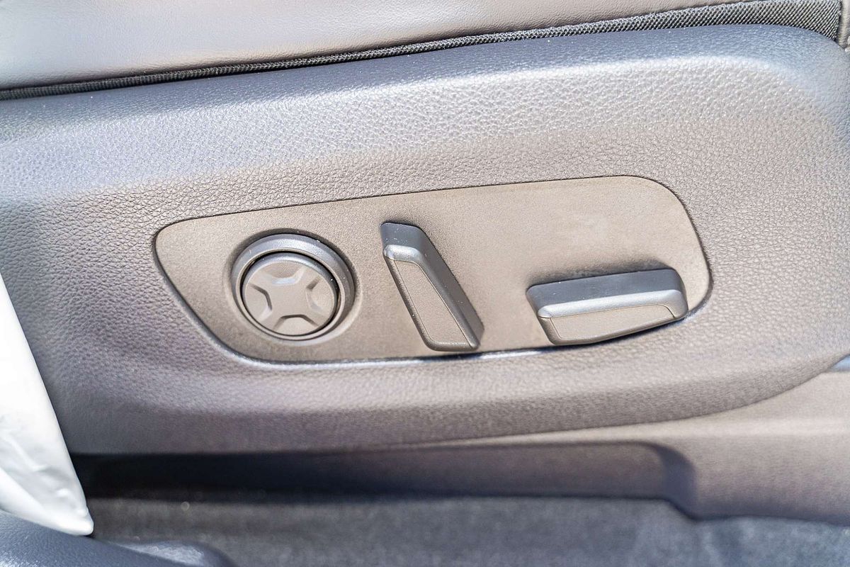 2022 Kia Carnival Platinum KA4