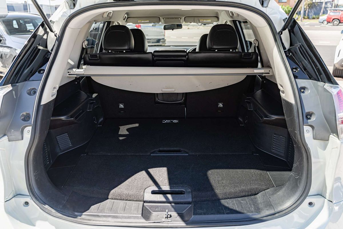 2015 Nissan X-TRAIL ST-L T32