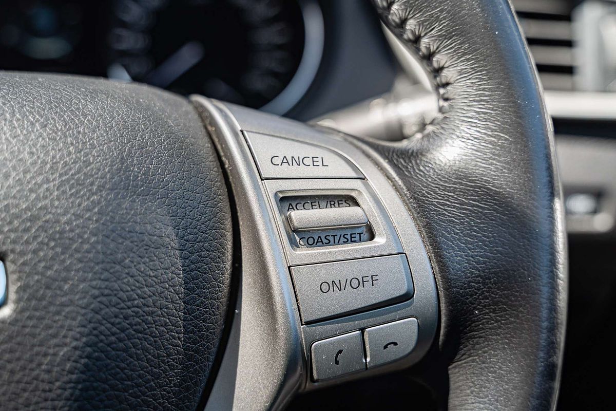 2015 Nissan X-TRAIL ST-L T32