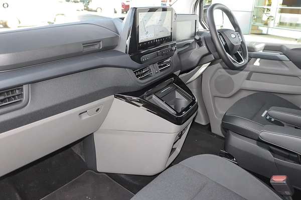 2024 Ford Tourneo Active AV SWB