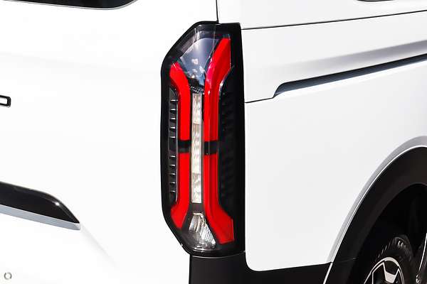 2024 Ford Tourneo Active AV SWB