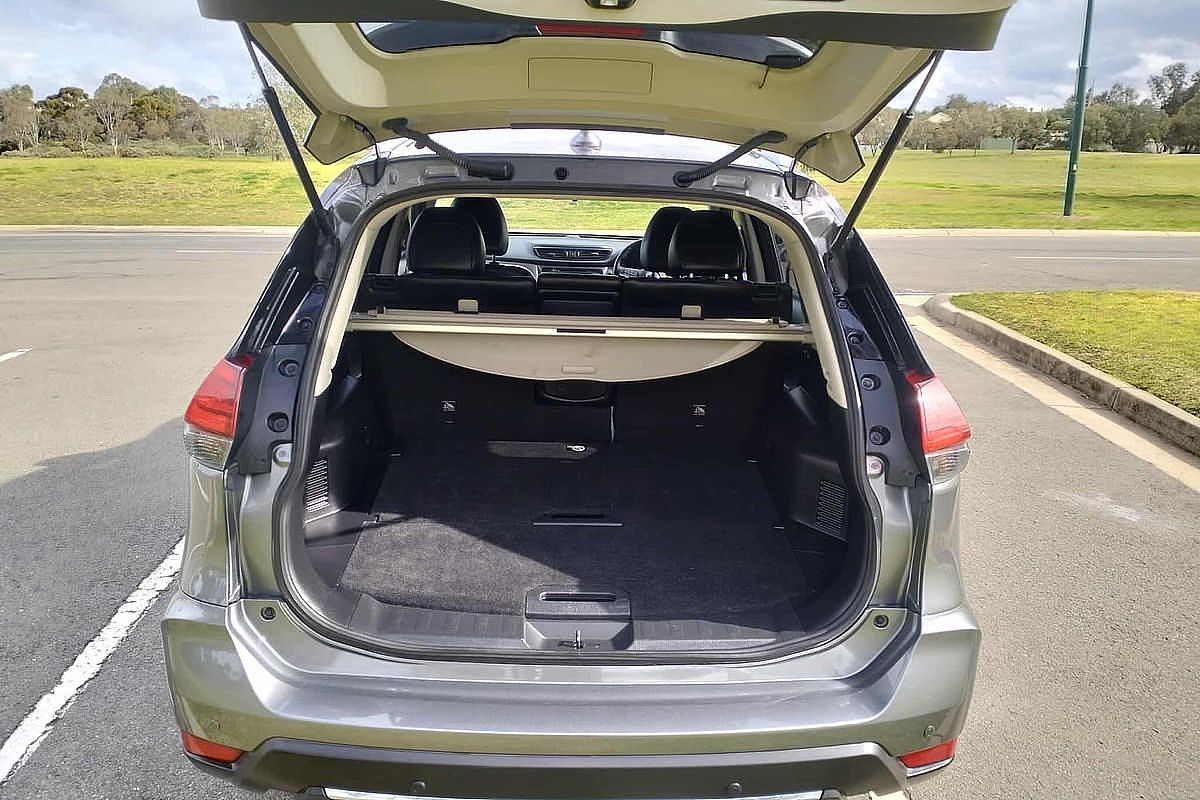 2021 Nissan X-TRAIL ST-L T32