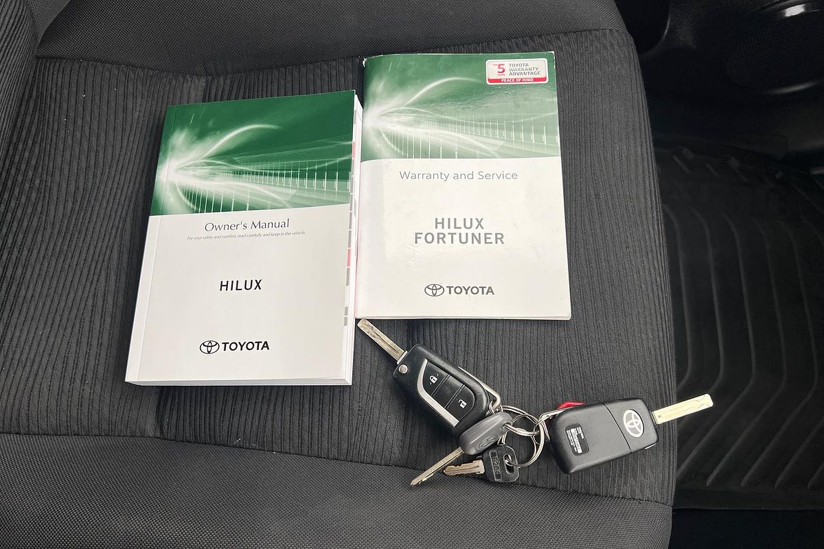 2020 Toyota Hilux SR GUN126R