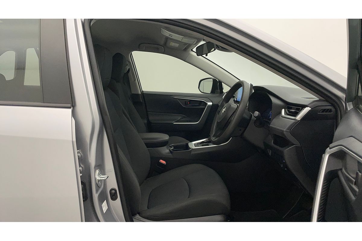 2019 Toyota RAV4 GX AXAH52R