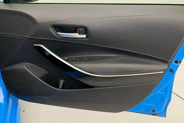 2020 Toyota Corolla ZR Hybrid ZWE211R