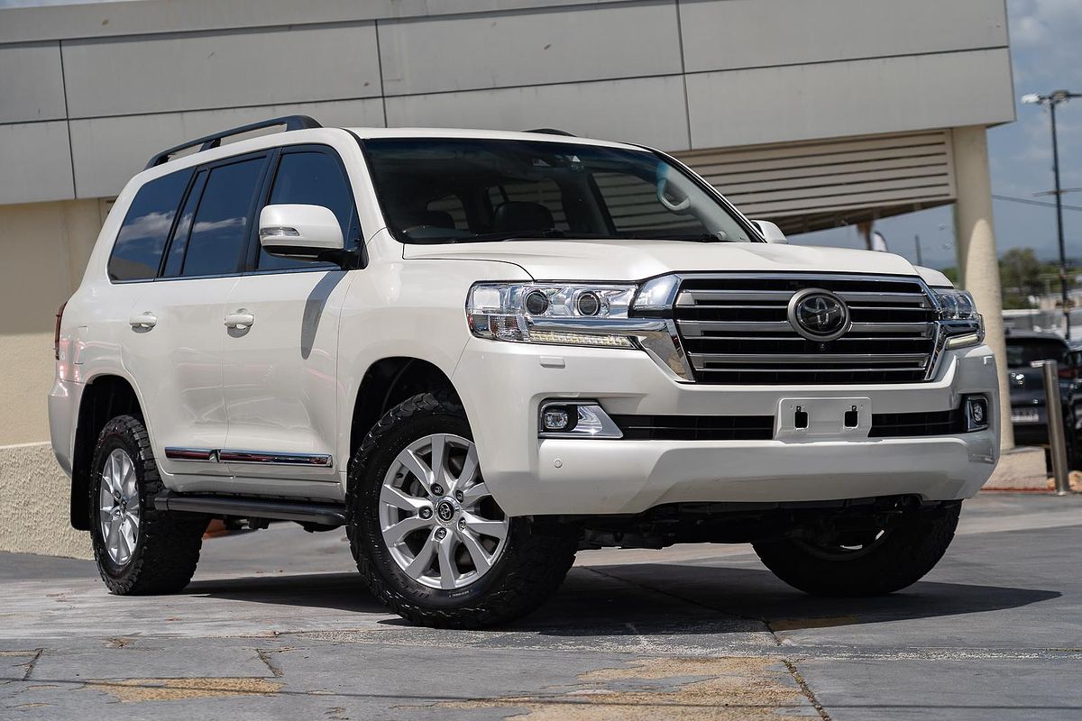 2019 Toyota Landcruiser Sahara VDJ200R