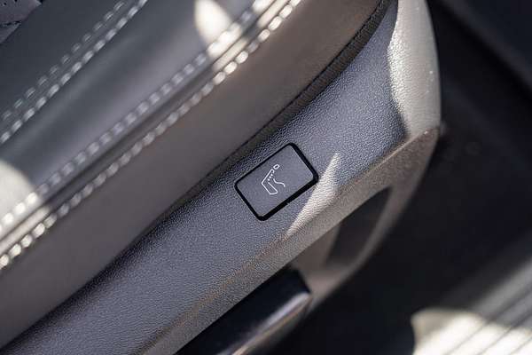 2024 Nissan QASHQAI Ti J12