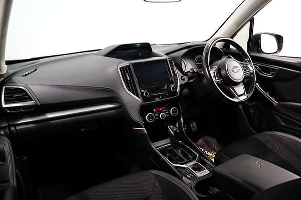 2019 Subaru Forester 2.5i Premium S5