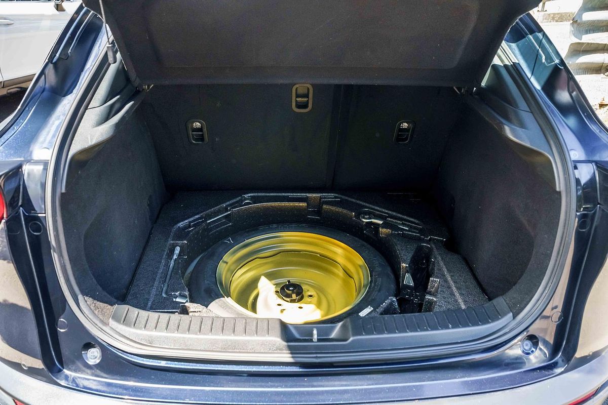 2020 Mazda CX-30 G25 Touring DM Series