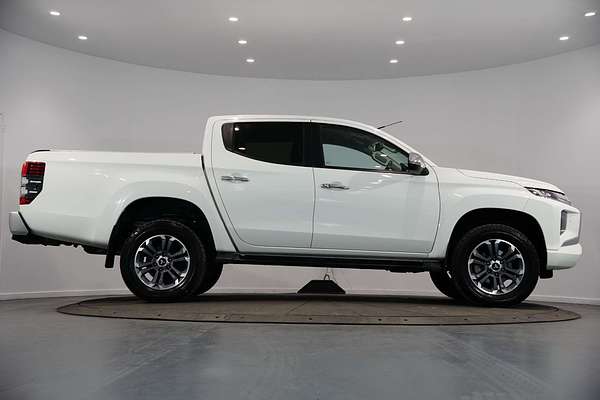 2023 Mitsubishi Triton GLS MR 4X4