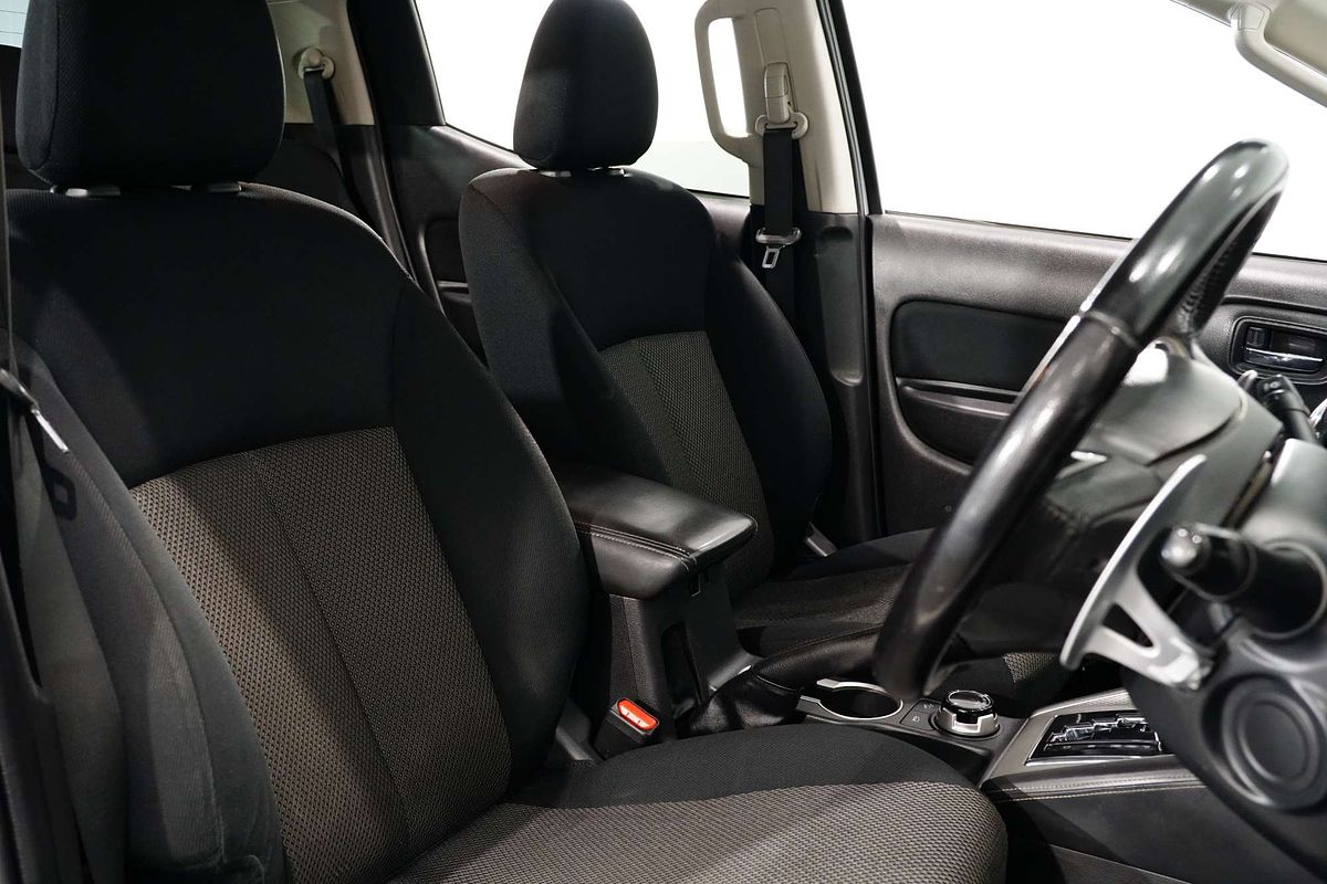 2023 Mitsubishi Triton GLS MR 4X4